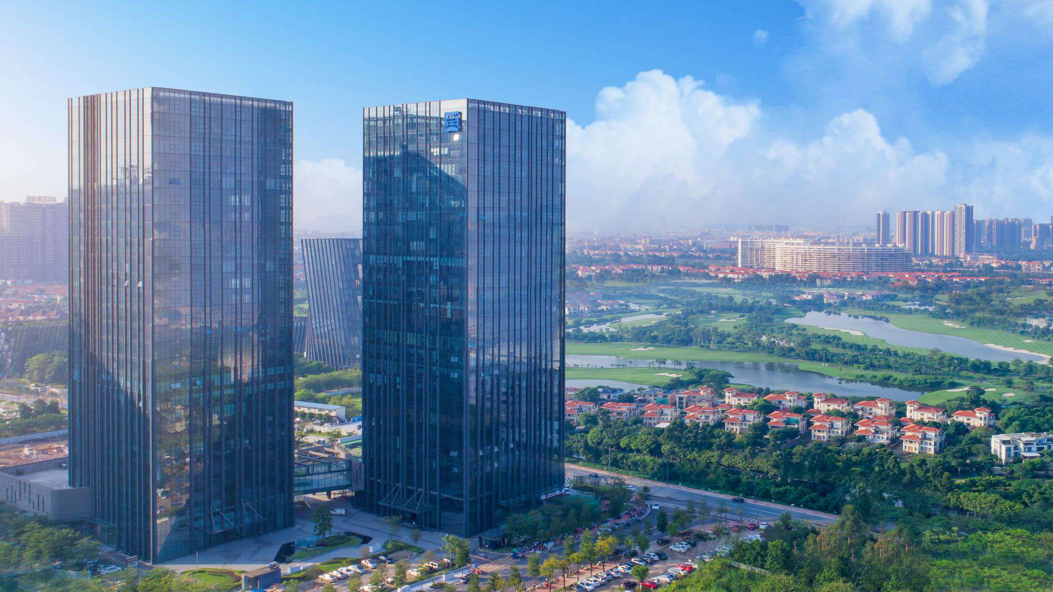 华亿(中国)官方2019年中期业绩预盈6.3至6.6亿，企业经营成效显著