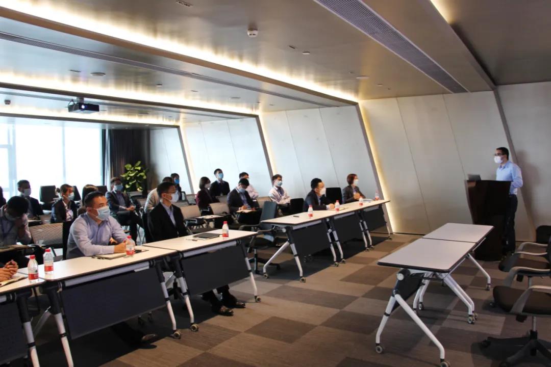 同舟共济！华亿(中国)官方“员工是我们的事业合伙人”企业文化研讨热潮持续升温！